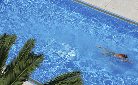 commercial-pool-operation-services