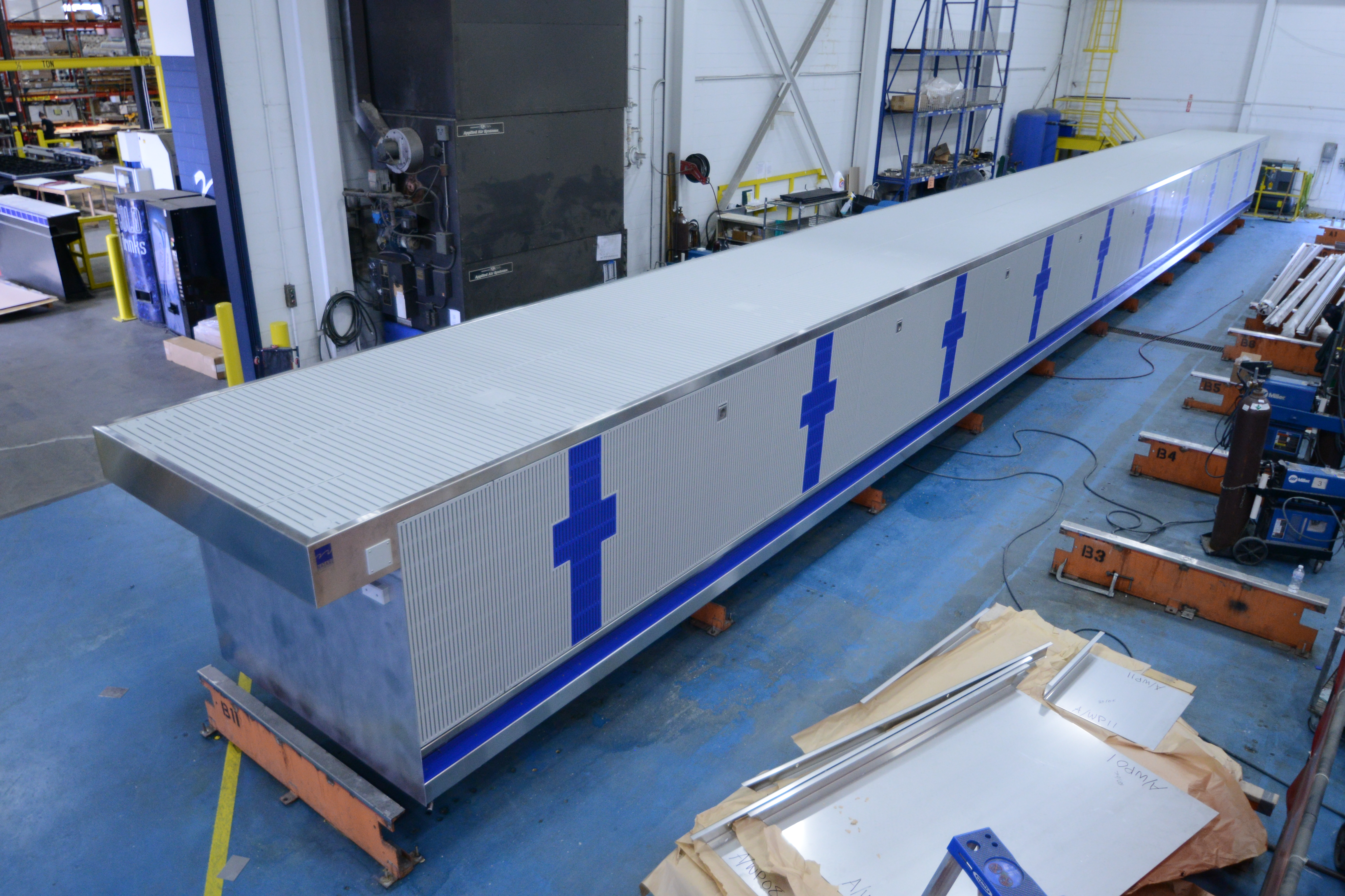 swimming pool bulkhead